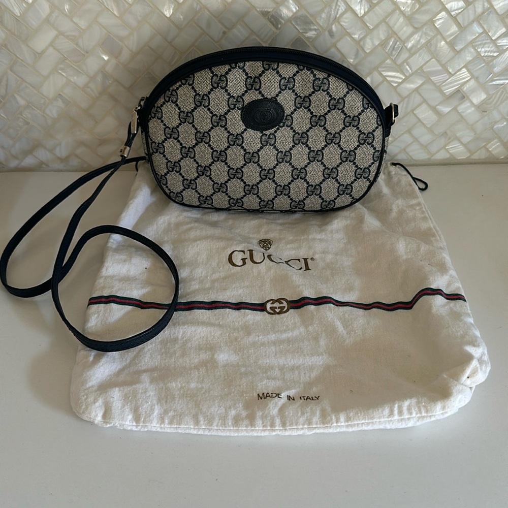Vintage Gucci bag!!